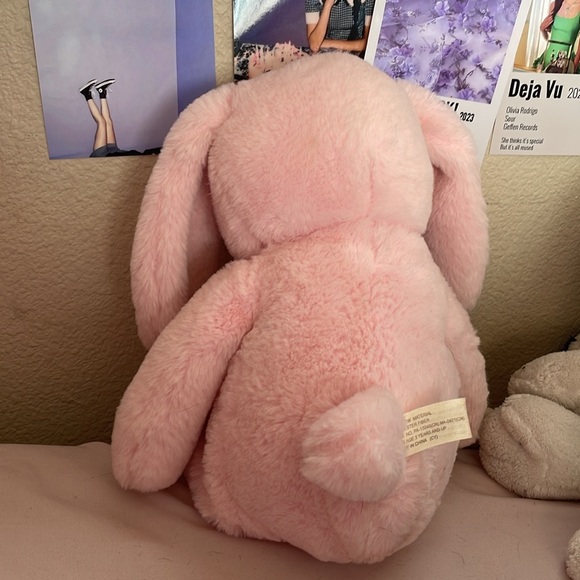 Pink bunny - Picture 2 of 3